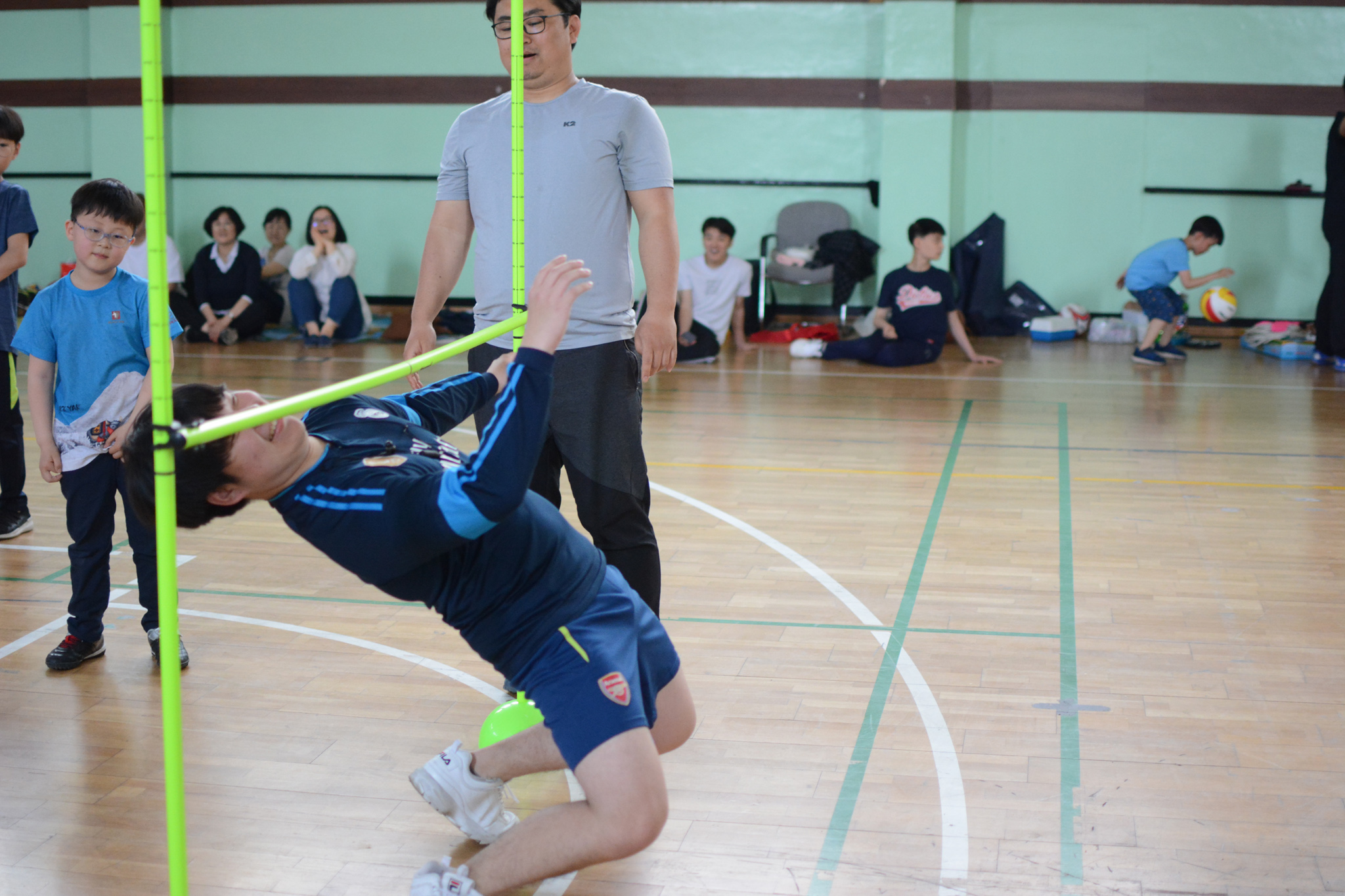 4b3ab8d384a9b5e2c12bef52c8770e98.jpg